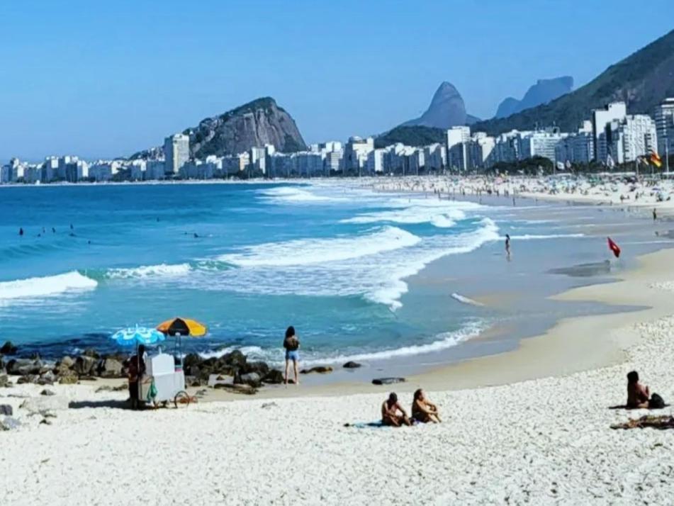 Flat Copacabana Pe Na Areia *